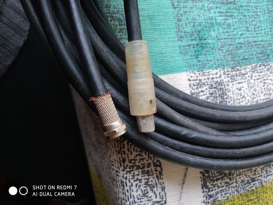 Кабель для подключения к телевизору