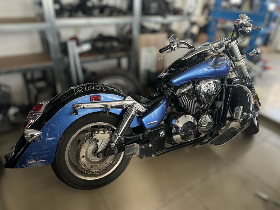 Honda VTX 1800 на ЧАСТИ