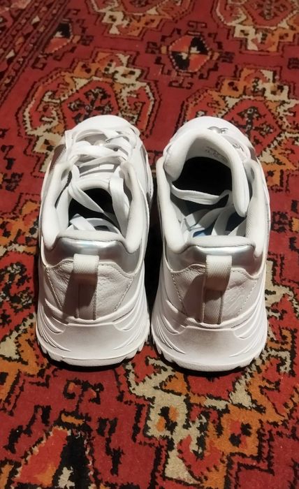 кроссовки Li-Ning 38 раз.