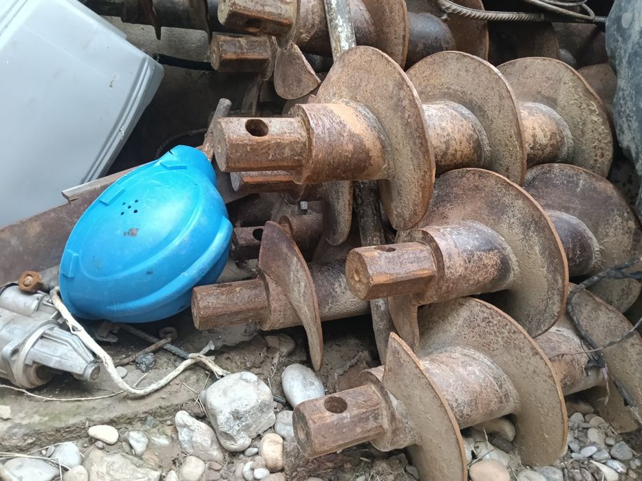 Буровые шнеки УГБ