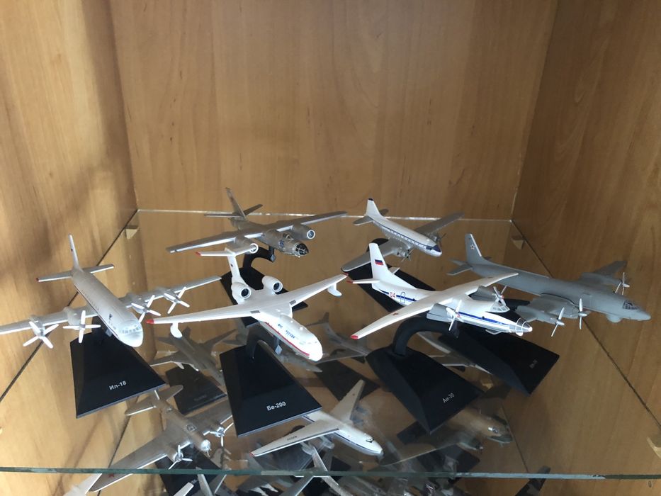 Продам коллекцию самолетов