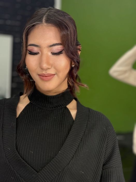 Макияж  на проф косметика