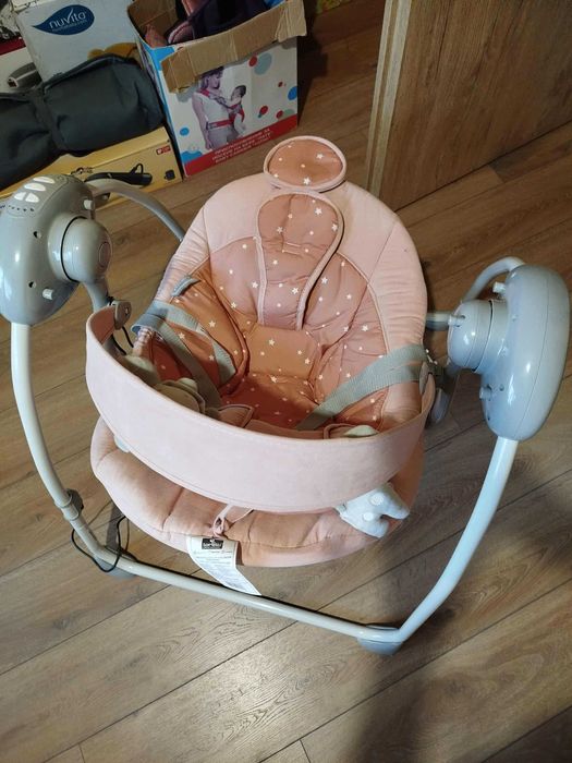 Музикална люлка за новородено