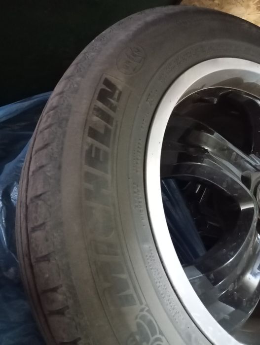 Диски с шинами 114,3 х 5.  R 17