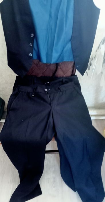 Темно синяя школьная форма