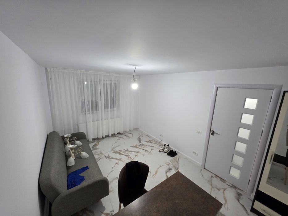 Apartament 2 camere decomandat , renovat in totalitate de la 0 , proprietar