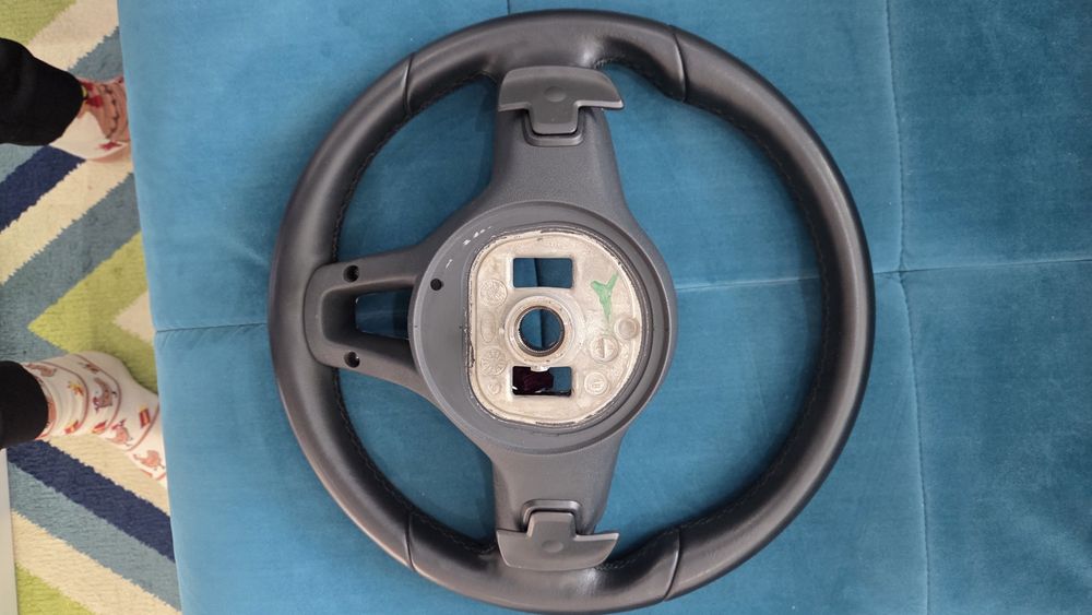 Волан с Airbag за Мерцедес GLC/GLE, C class, E class след 2018