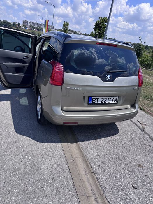 Peugeot 5008 an 2013