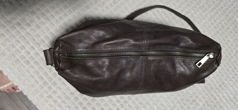 Дамска оригинална италианска чанта от естествена кожа. GENUINE LEATHER / BORSE IN PELLE / MADE IN ITALY“.   В