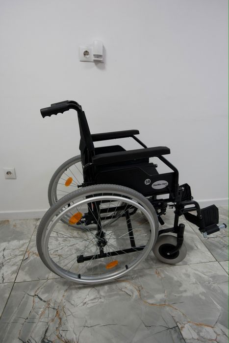 Scaun cu rotile Steelman 38