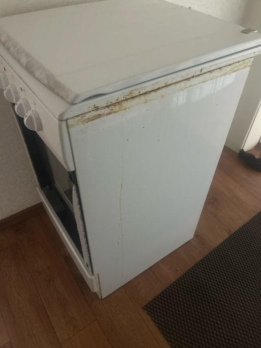 Продам электроплиту б/у в хорошем состояние