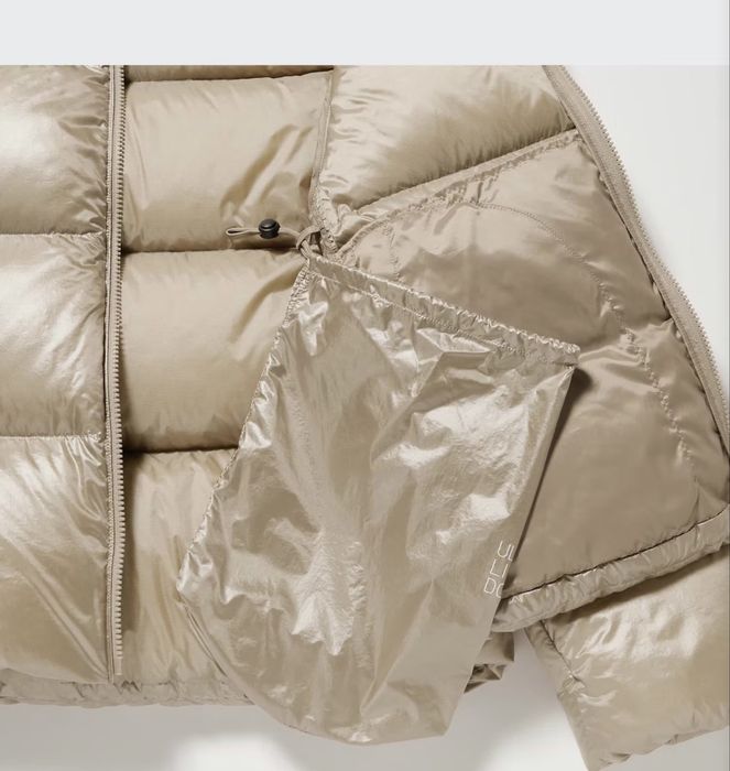 пуховик UNIQLO Ultra Light Down кокон