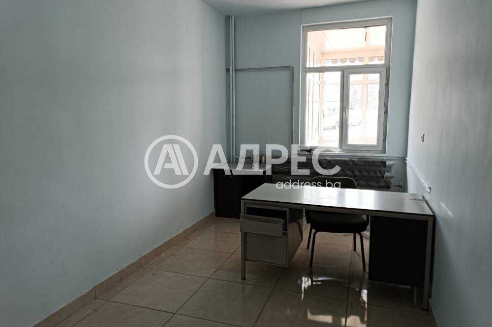 Продава се Склад в Разград, Център - 4488 кв.м за 51 €/кв.м - Снимка #10