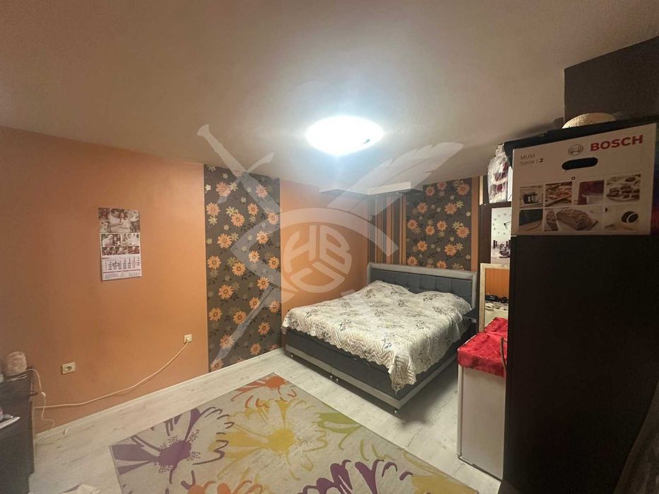 Двуетажна къща в Черни връх 97021