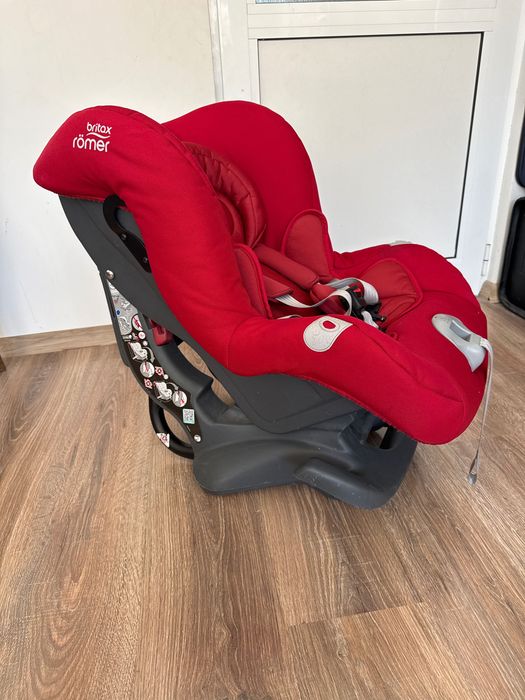 Детско столче Britax Römer, 0-18 кг (едно Ферари с цвят червен за бебо