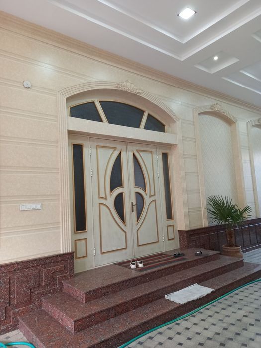 Yunusobod Registon Mahalla 6 sotix 10 ta xona