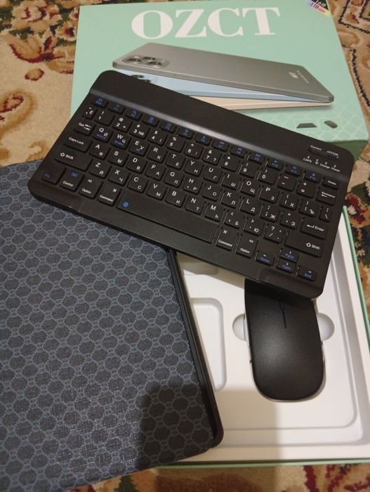 Планшет продается