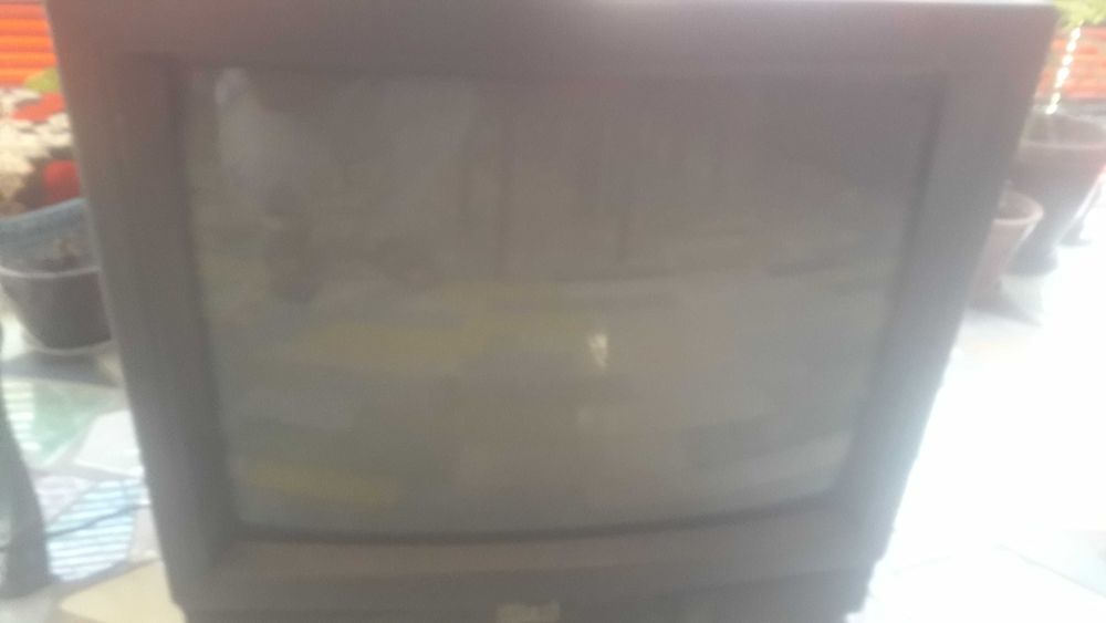 Продам 2 телевизора