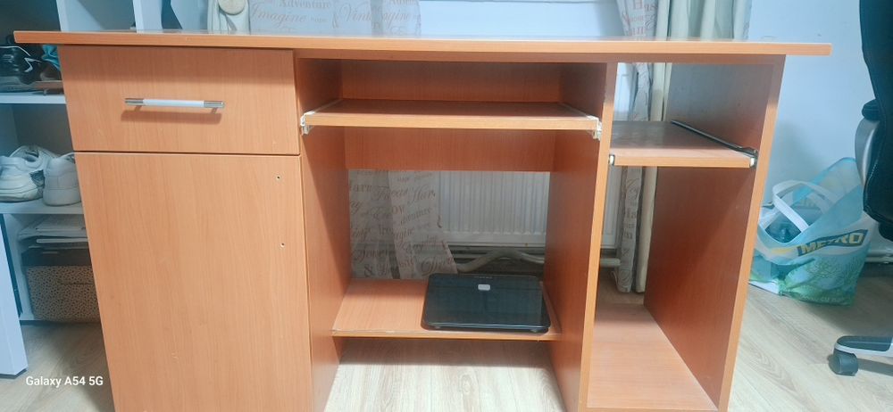 Birou 5 ani achizitionat