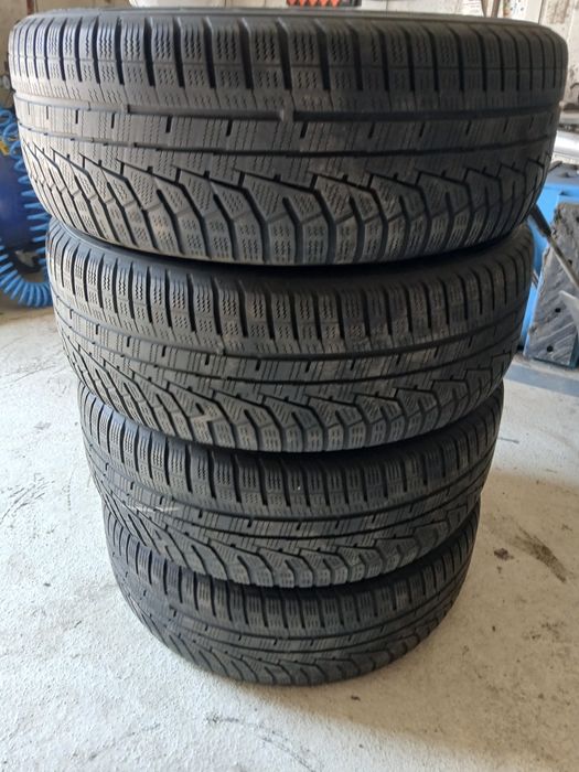 Jante aliaj R17,  5x112 , 6.5Jx17H2 , ET41 , Butuc 57,1 echipate cu anvelope iarnă 215/55/R17 Hankook Dot 2017