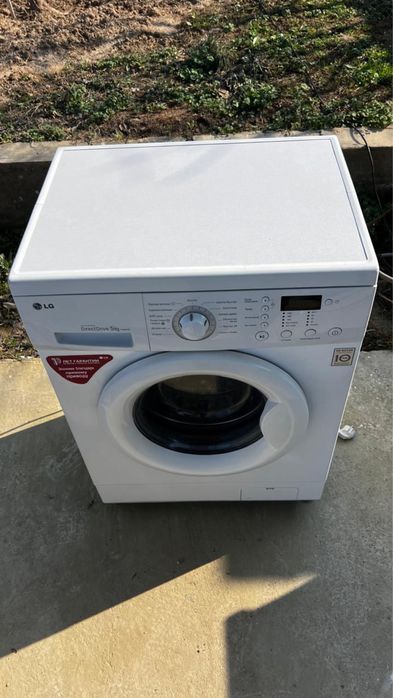 Продам стиральную машинку