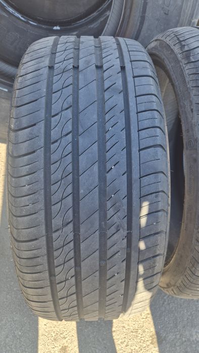 245 35 20 2бр летни дот 23