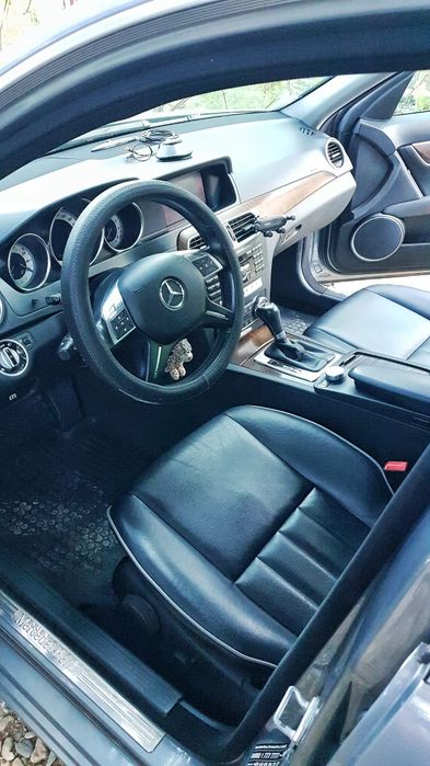 MERCEDES-BENZ C-Class 2012 — imagine 2