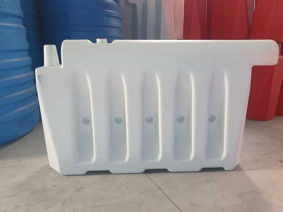 Дорожные барьеры из пластмасс