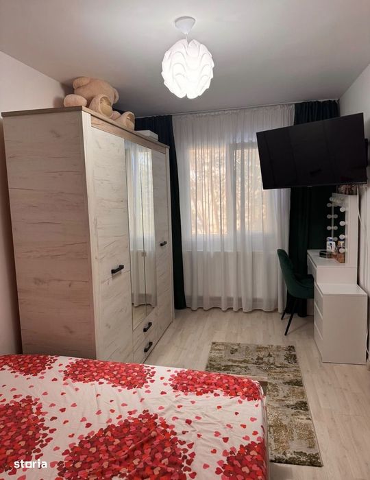 Craiovita Nouă, etaj 3/4,pret 87 000 euro negociabil