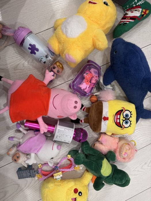 Игрушки за все 2000