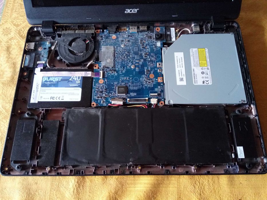 Elemente Acer ES1-531 ES1-512 EX2519
