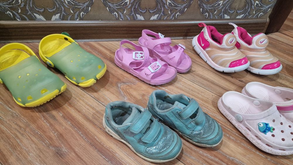 Продаю детскую обувь б/у