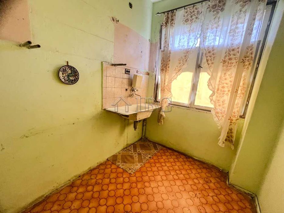 Продава се Къща в с. Тръстеник, Област Русе - 94 кв.м за 266 €/кв.м - Снимка #12