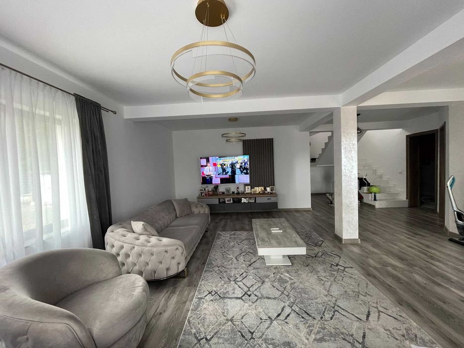 Casa Noua Puchenii mici langa padure