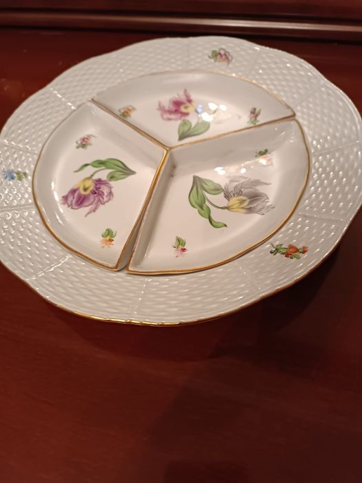 Продам фарфоровую посуду,в идеале.