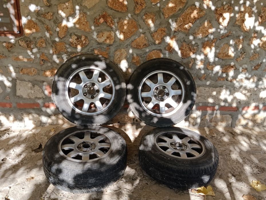 Зимни гуми от Ауди,с размер 195/65/R15