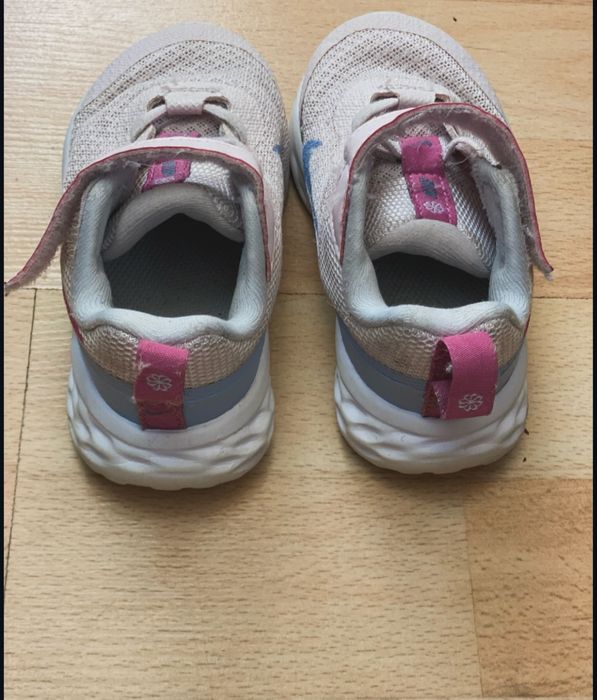 Детски маратонки Nike Revolution 6