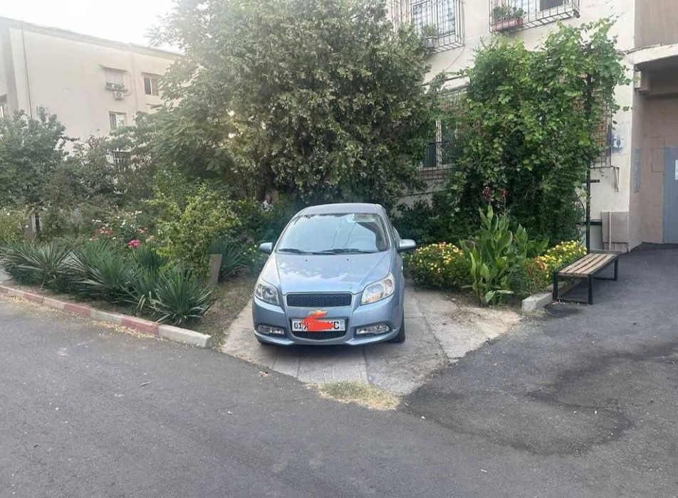 Срочно Продаётся Яккасарай Ракат 76 серия 1в2/1/4 ремонт средний !