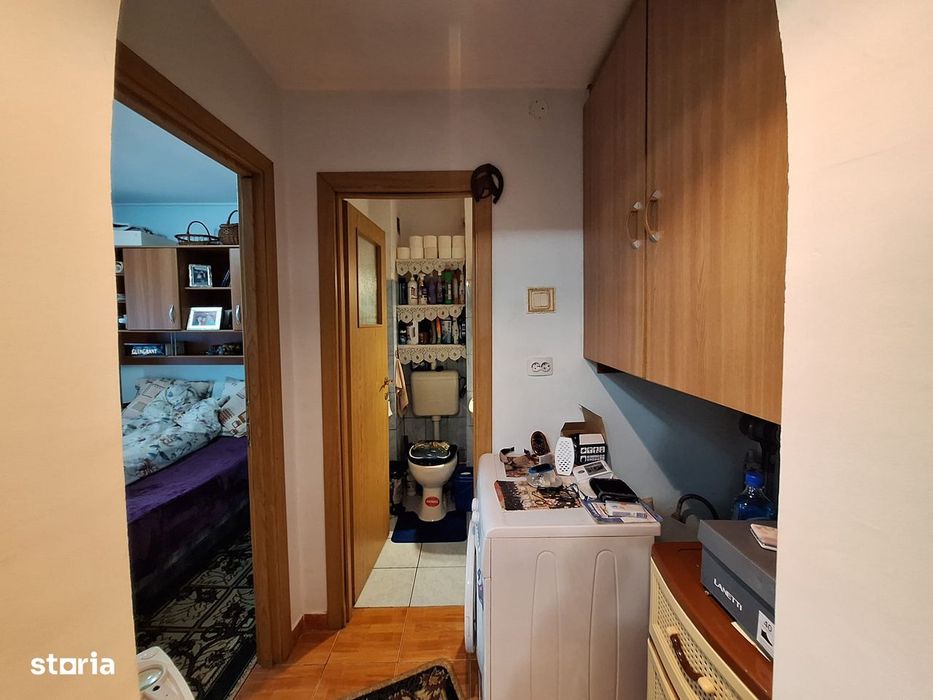 Apartament 2 camere semidecomandate parter,zona Mioritei