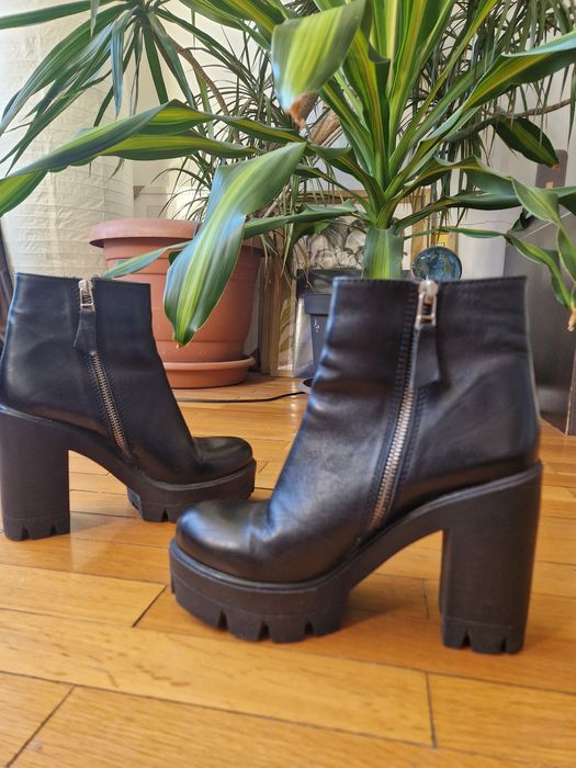 Кожени боти на висок дебел ток 37 номер