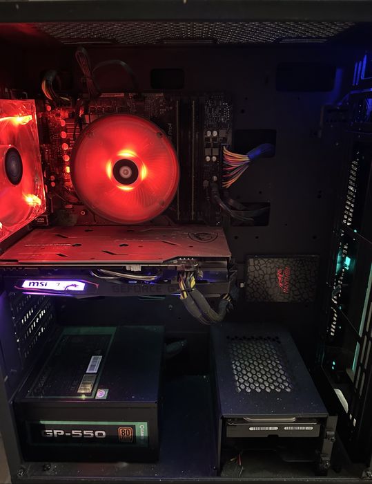 Компьютер GTX 1660 Ti со всей гарнитурой