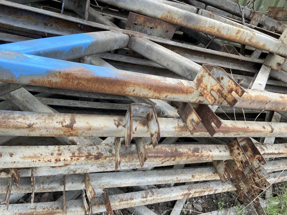 Ферми за дъгово хале  / дъги