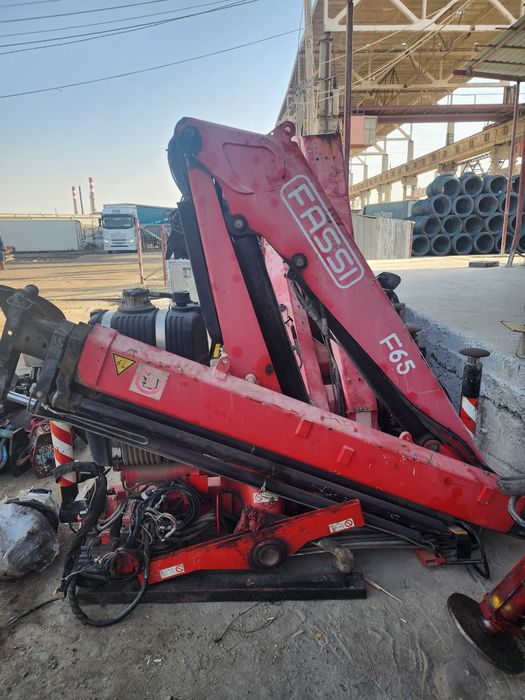 Кран манипулятор робот сотилади