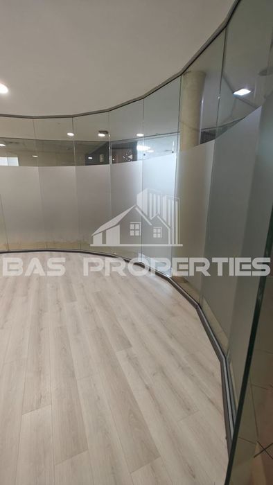 Магазин в София-Младост 1А площ 32