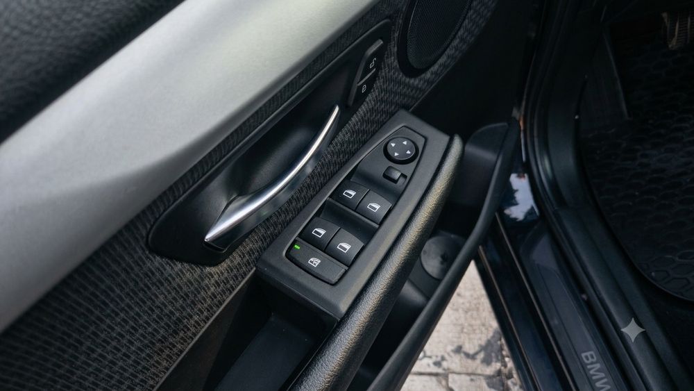 Vând BMW 218 Diesel