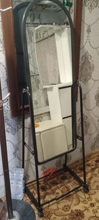 Продам сабуфер в машину