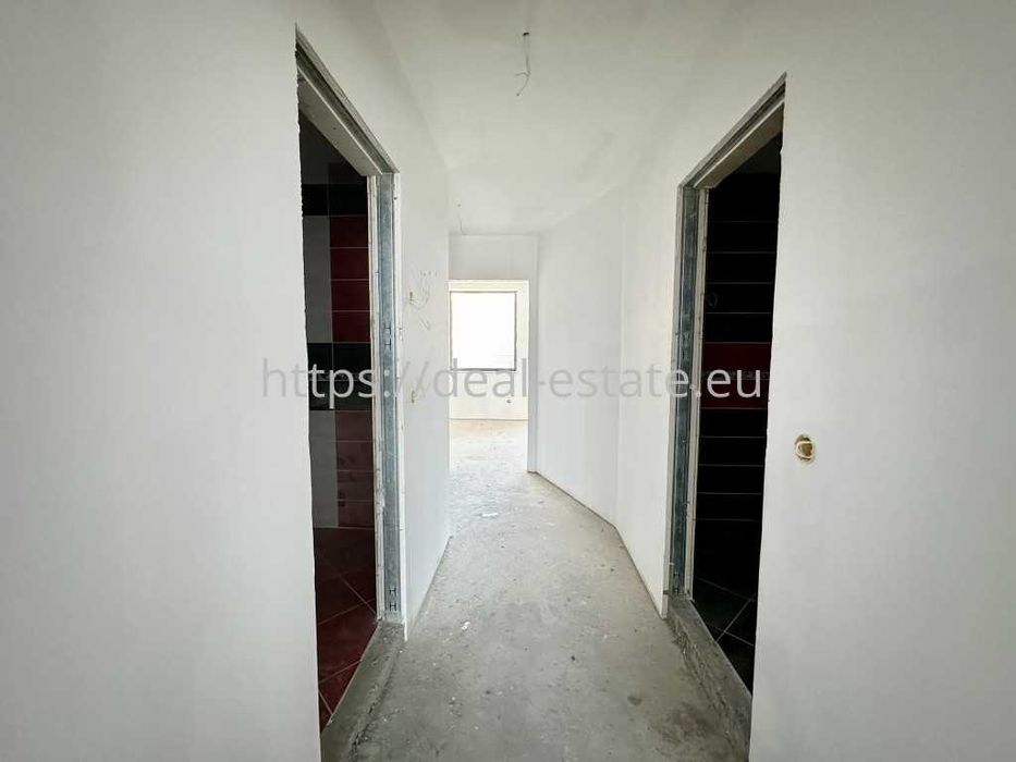 Продава се Двустаен апартамент в Благоевград, Запад - 190 кв.м за 443 €/кв.м - Снимка #4