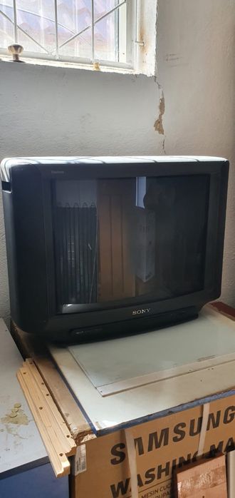 Продам телевизор б/у в хорошем состоянии