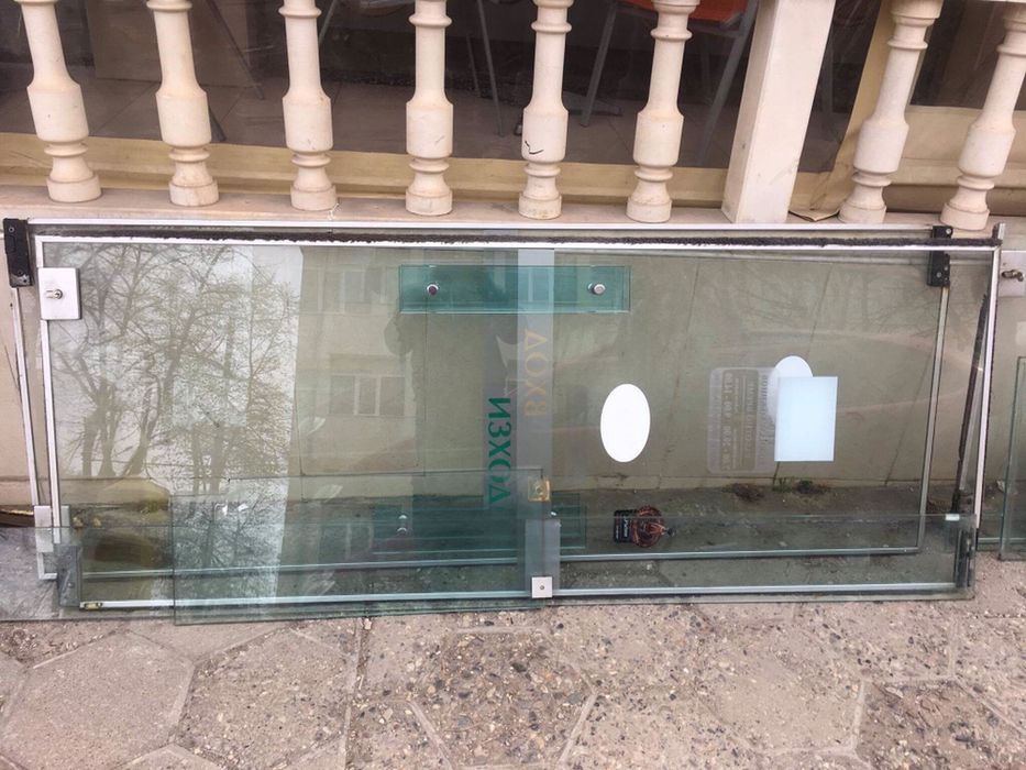 Стъклени врати закалени с кант - 3бр