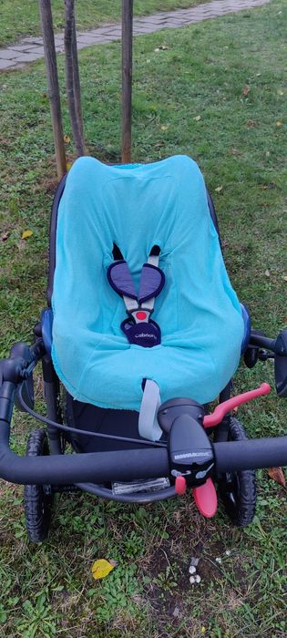 Продавам детска количка bebe confort high trek пълен комплект